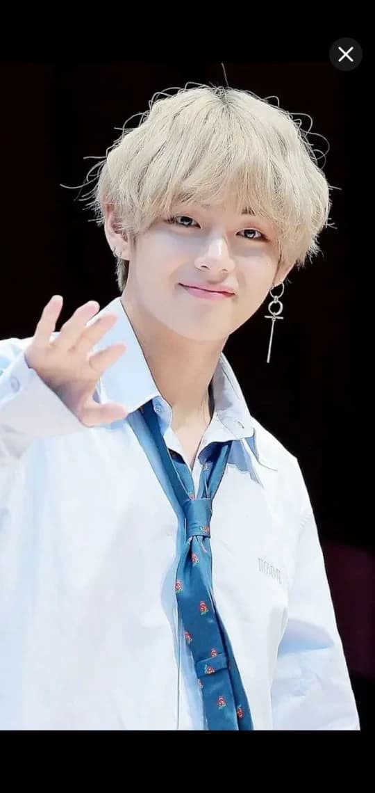 Kim teahyung  thumbnail