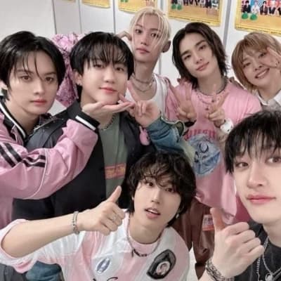 🖤❤️ (^∧^)Create your story with skz( \*・ω・)ノ ❤️🖤 thumbnail