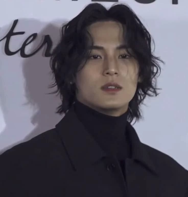 Kim Mingyu thumbnail