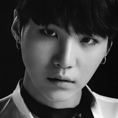 Min Yoongi (Suga) thumbnail