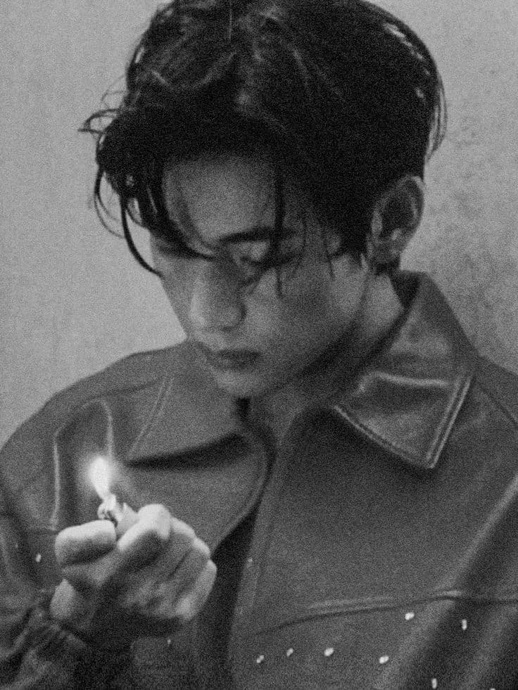 Kim Taehyung  thumbnail