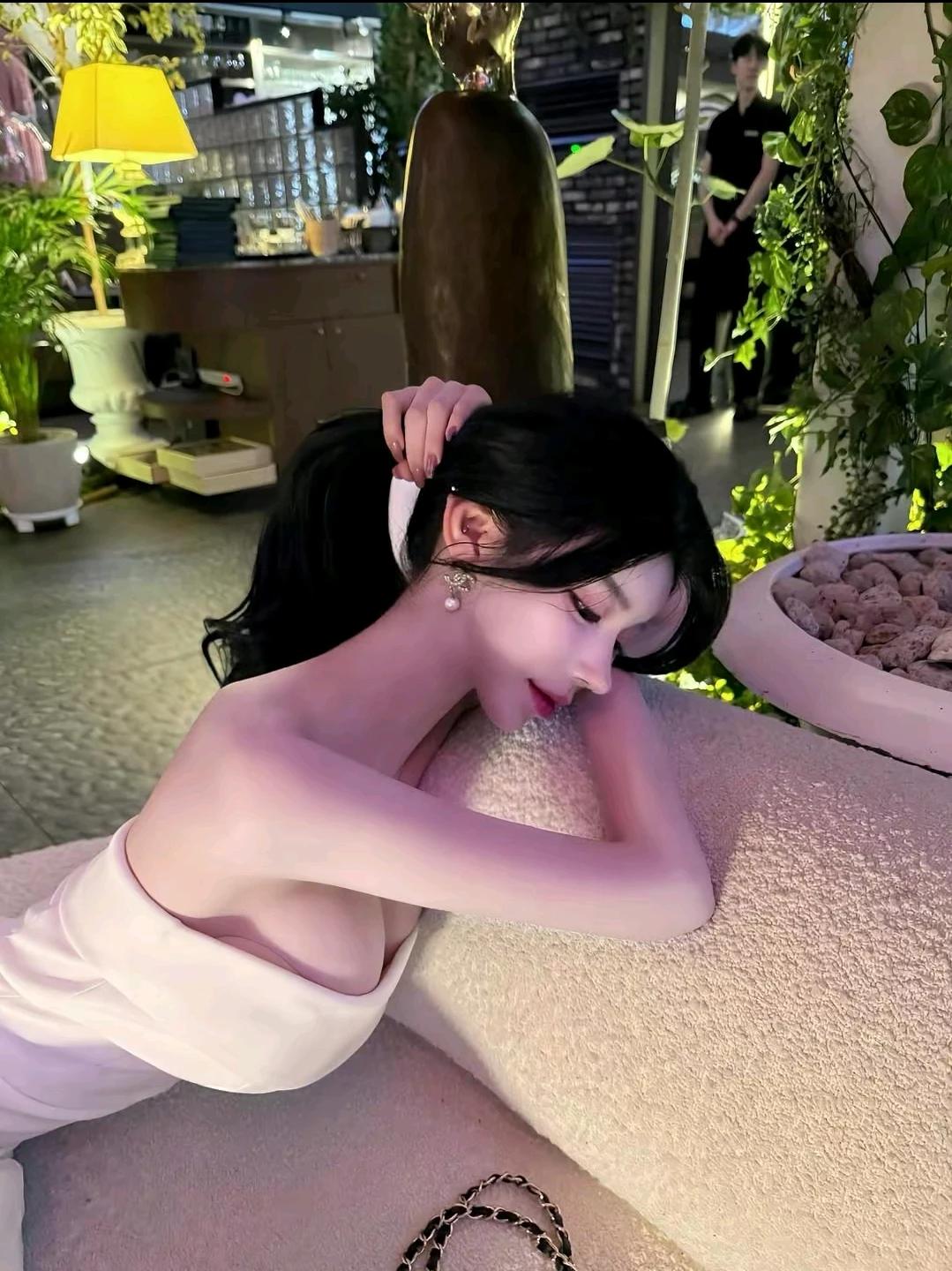 Chu Wanqing thumbnail