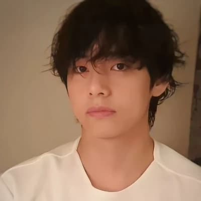 Kim Taehyung thumbnail