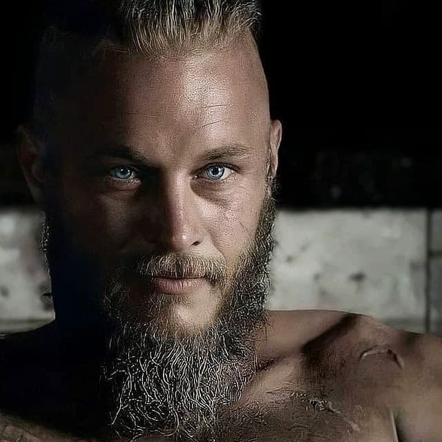 Ragnar Lothbrok thumbnail