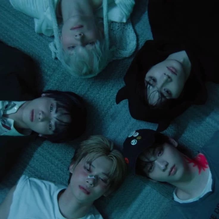 TxT ❤️‍🩹 thumbnail