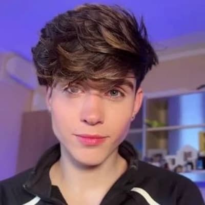 Felix 'Flicker' Finch thumbnail