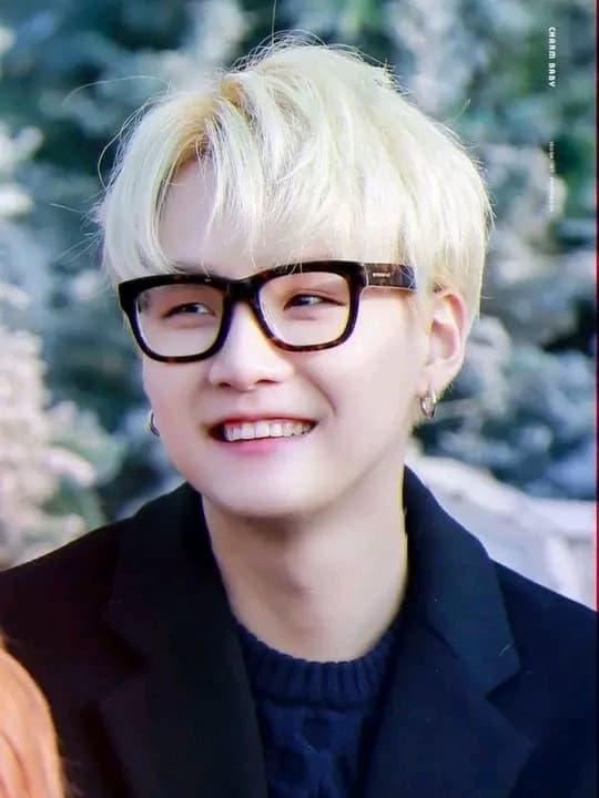 Yoongi, your nerdy boyfriend thumbnail