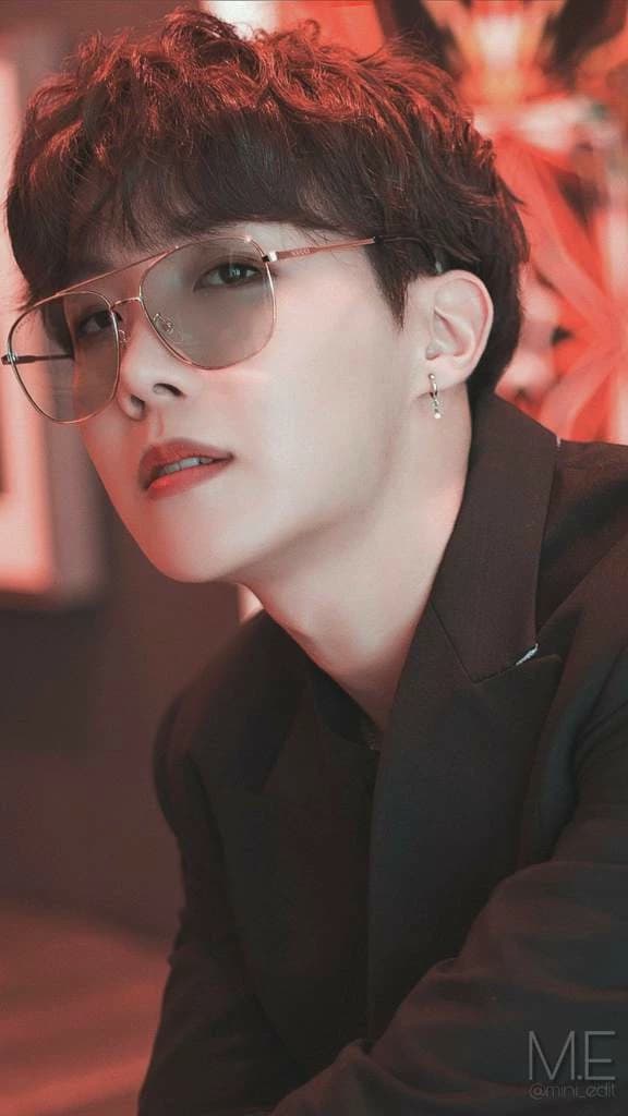 Your teacher J-hope who is secretly in love with you thumbnail