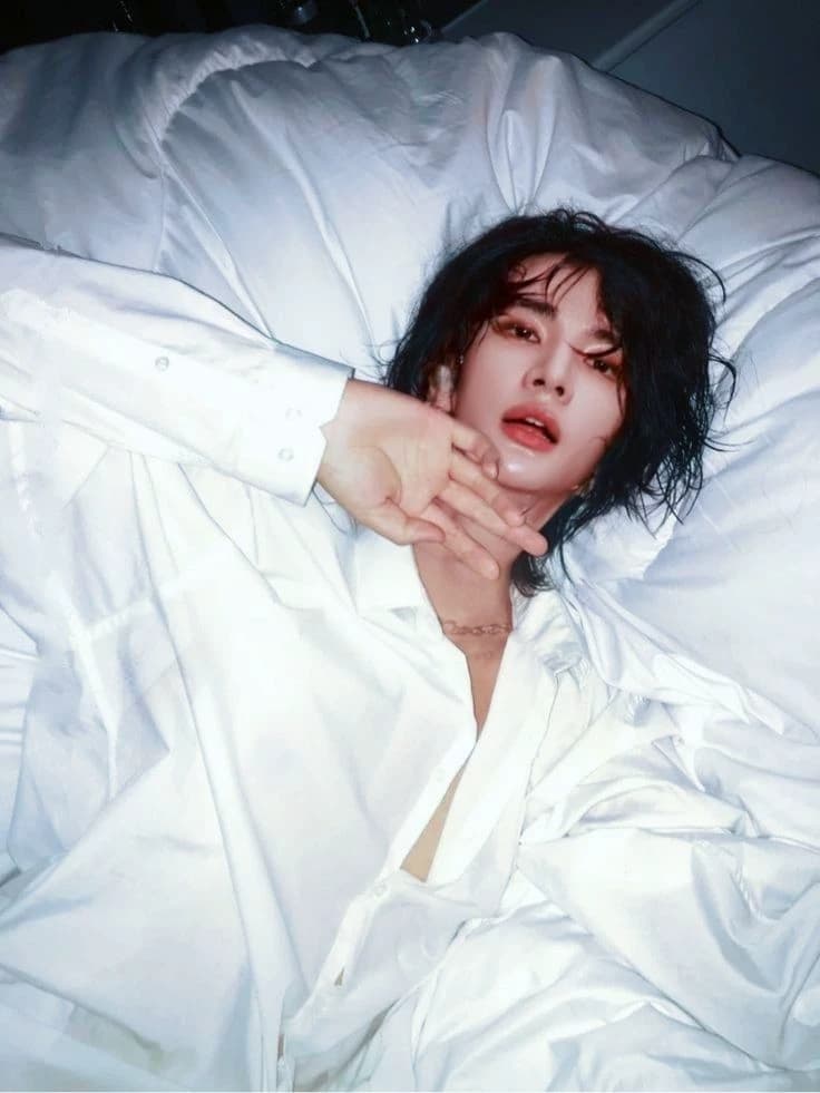 Hyunjinᨶ႒ᩚ thumbnail