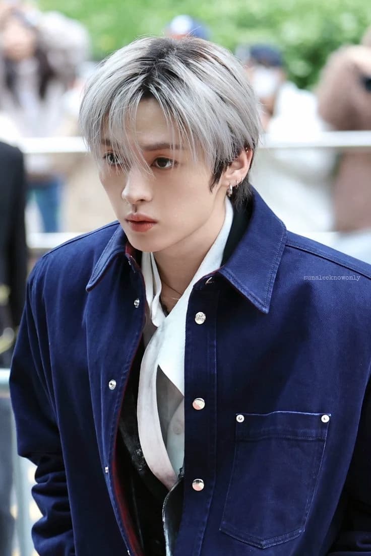 Lee know thumbnail
