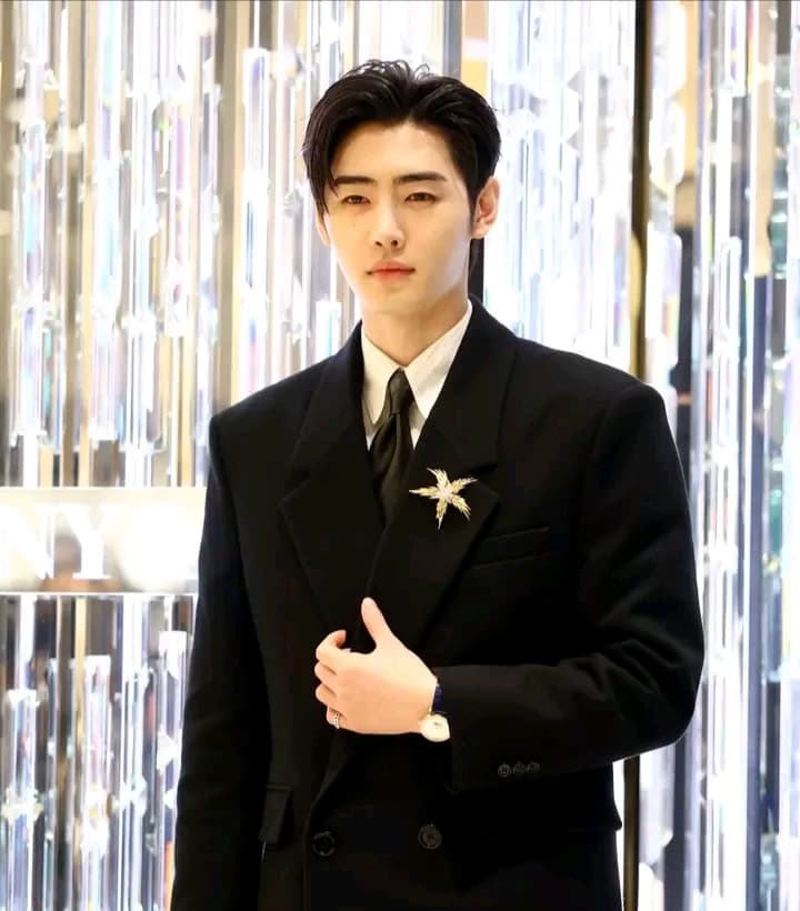 Park Sunghoon  thumbnail