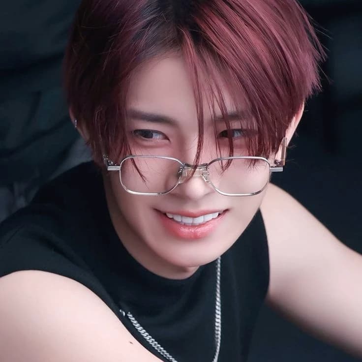 Lee Heeseung - mafioso thumbnail