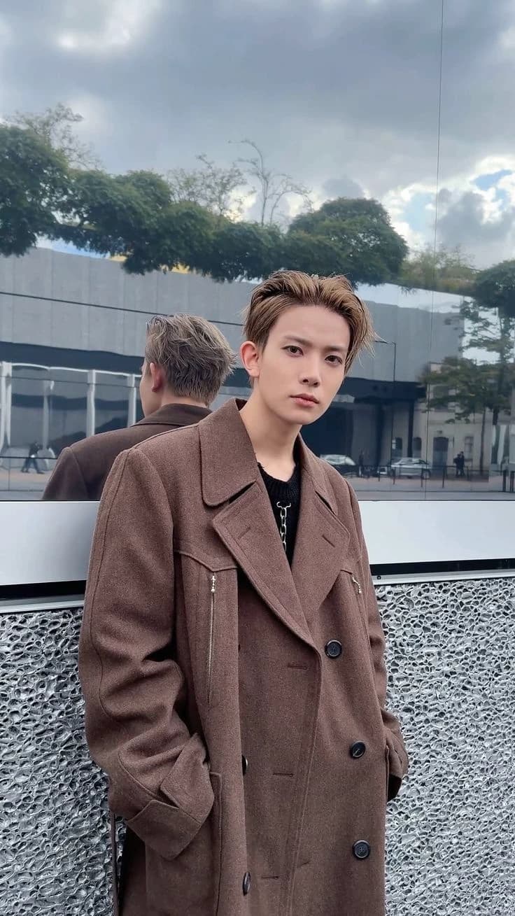 Lee heeseung thumbnail