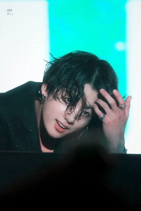 Jeon Jungkook thumbnail