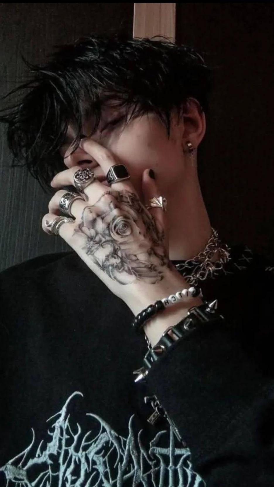Kai(emo boy + boyfriend) thumbnail