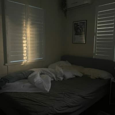 Room thumbnail