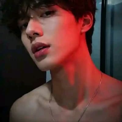 Hyunjin Wang thumbnail