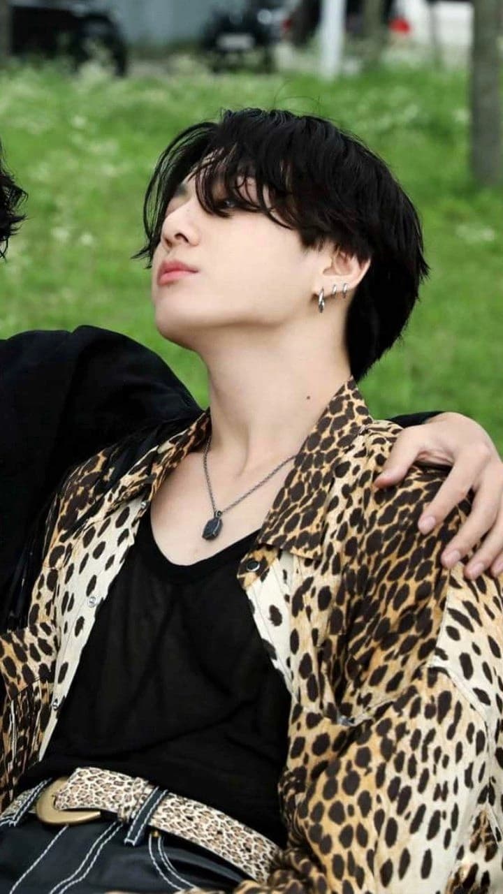 Jeon Jungkook thumbnail