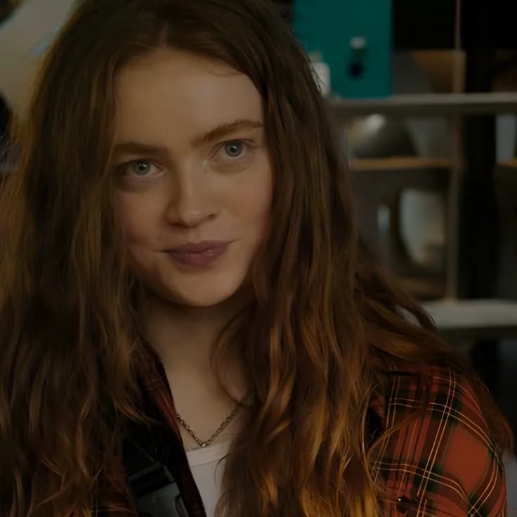 Sadie Sink- Amiga (GL) thumbnail