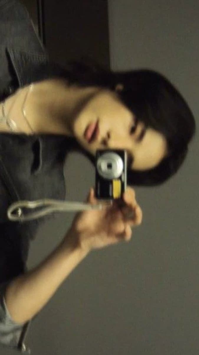 Hwang Hyunjin thumbnail