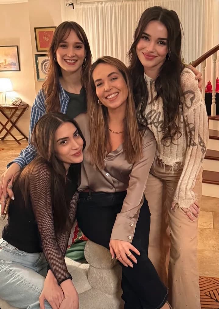 3 girls 1 mother thumbnail