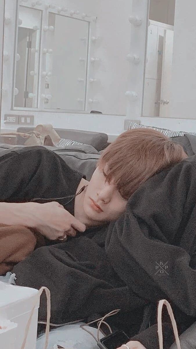 Jeongin thumbnail