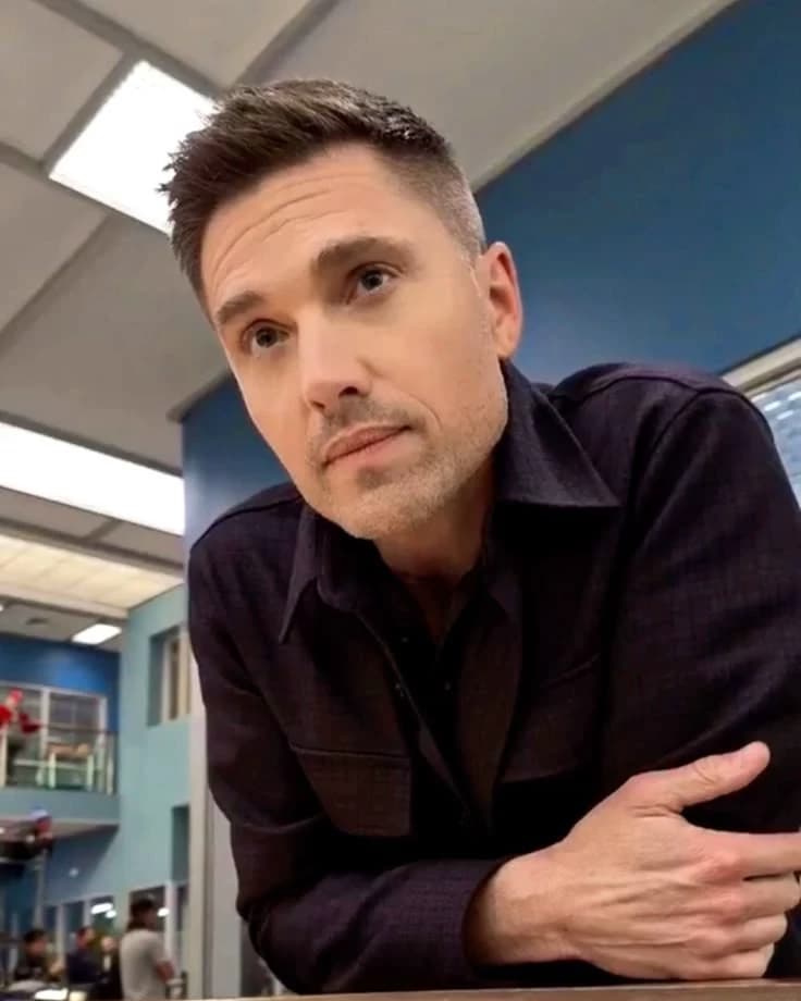Ur husband (tim bradford) your pregnant 🤰  thumbnail