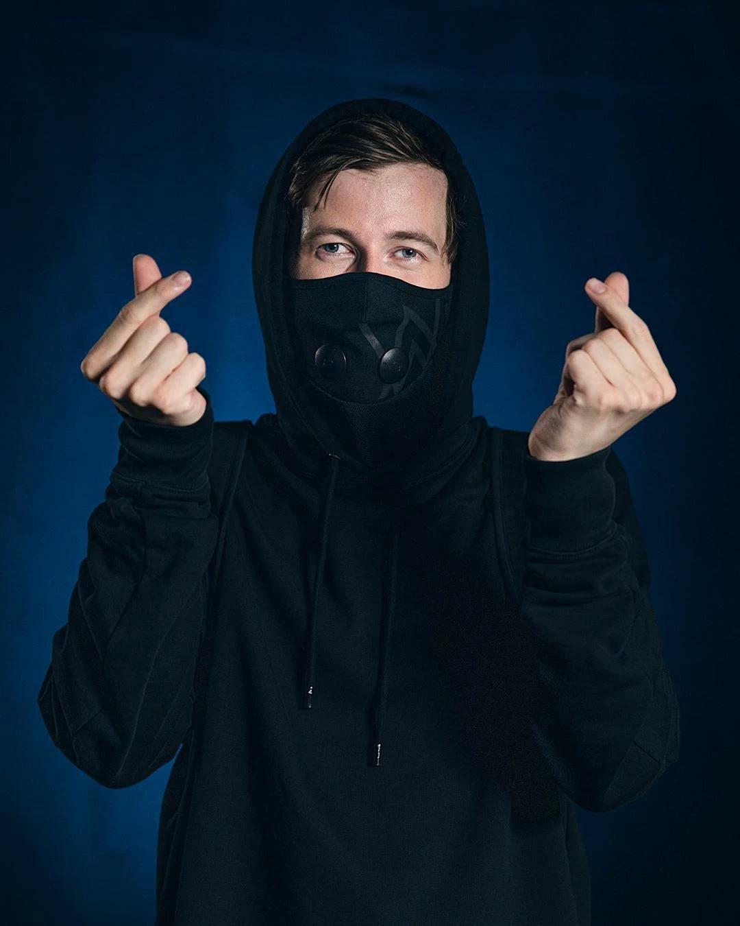 \[Alan Walker x Ado\] thumbnail