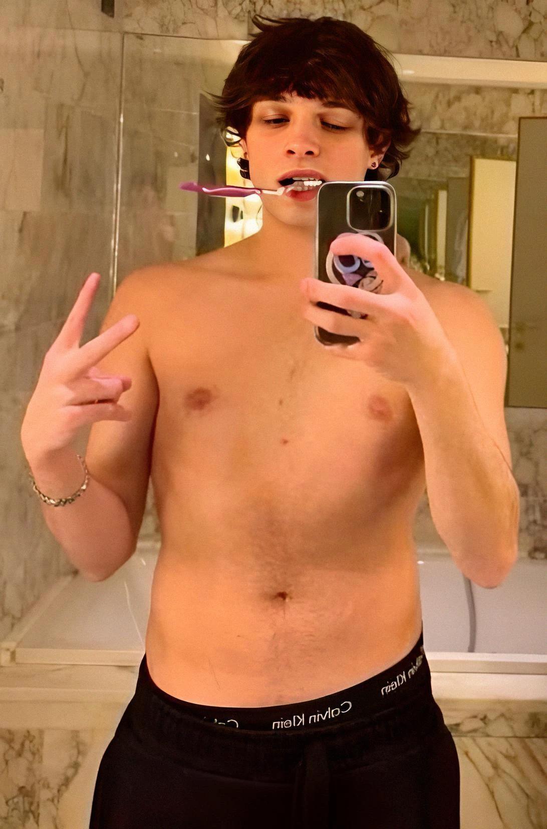 Chris Sturniolo thumbnail