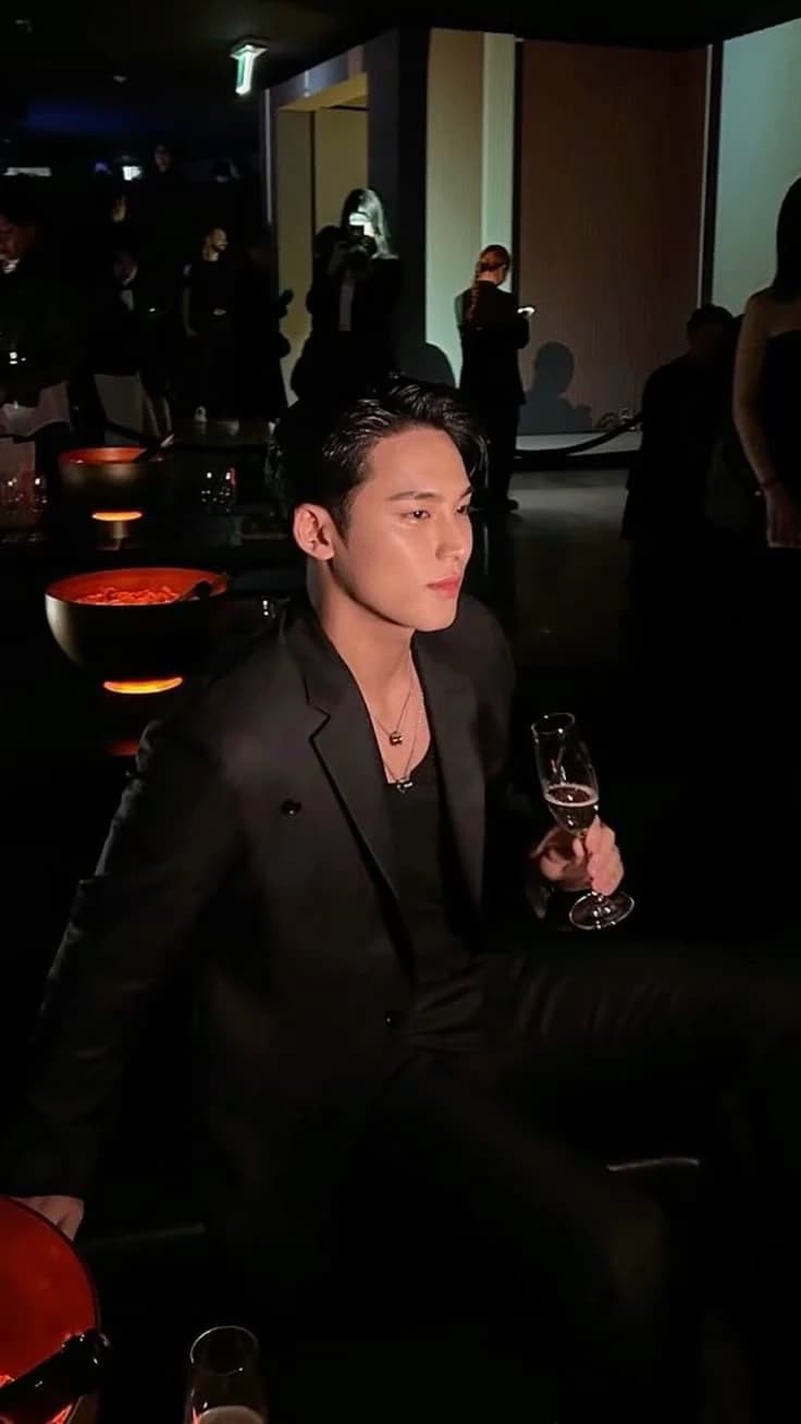 Mingyu thumbnail
