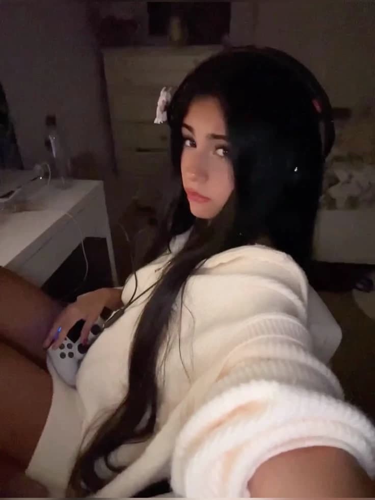 Eleonor Fernandez thumbnail