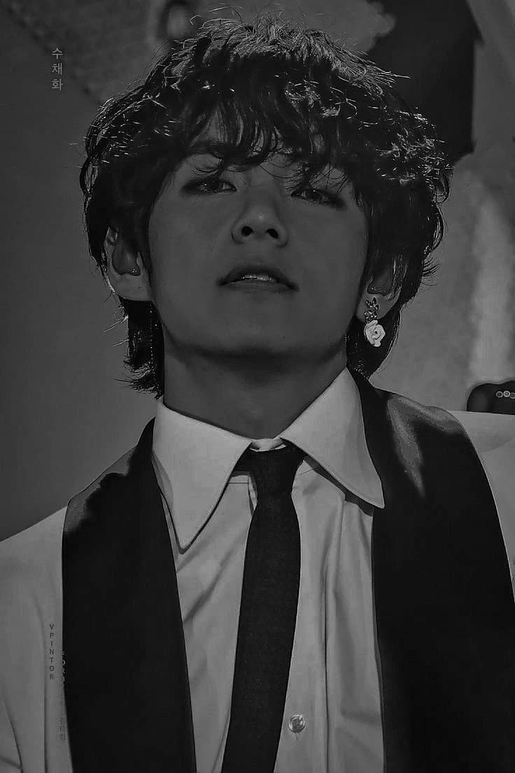 Kim taeyhung  thumbnail