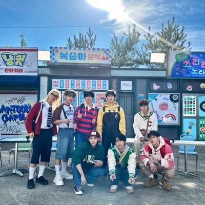 Stray kids thumbnail