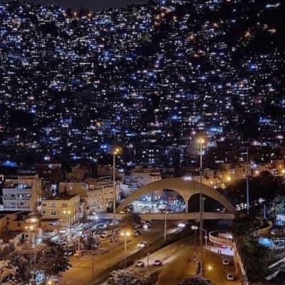 Life in the favela thumbnail