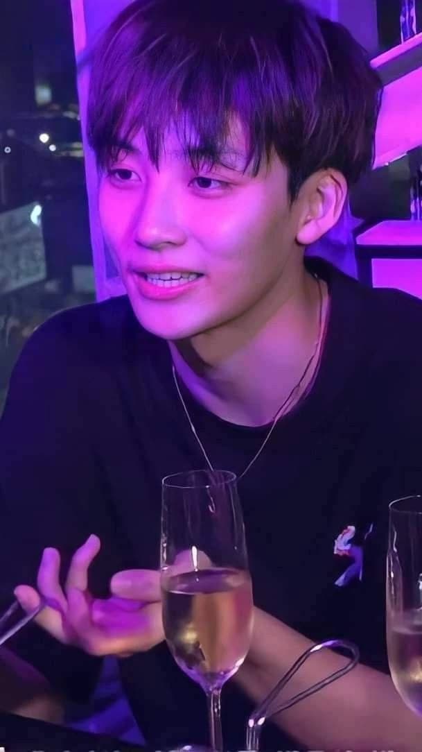Jeonghan thumbnail