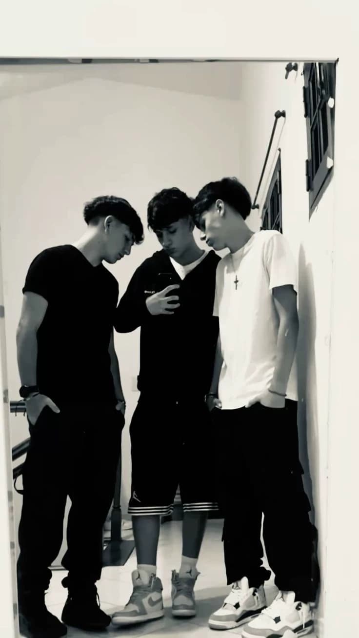 João, Miguel and Martim thumbnail