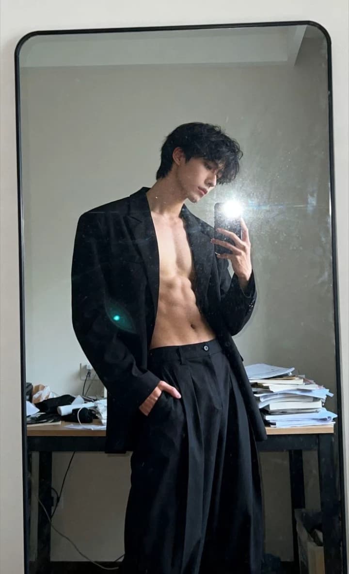 Kim when thumbnail