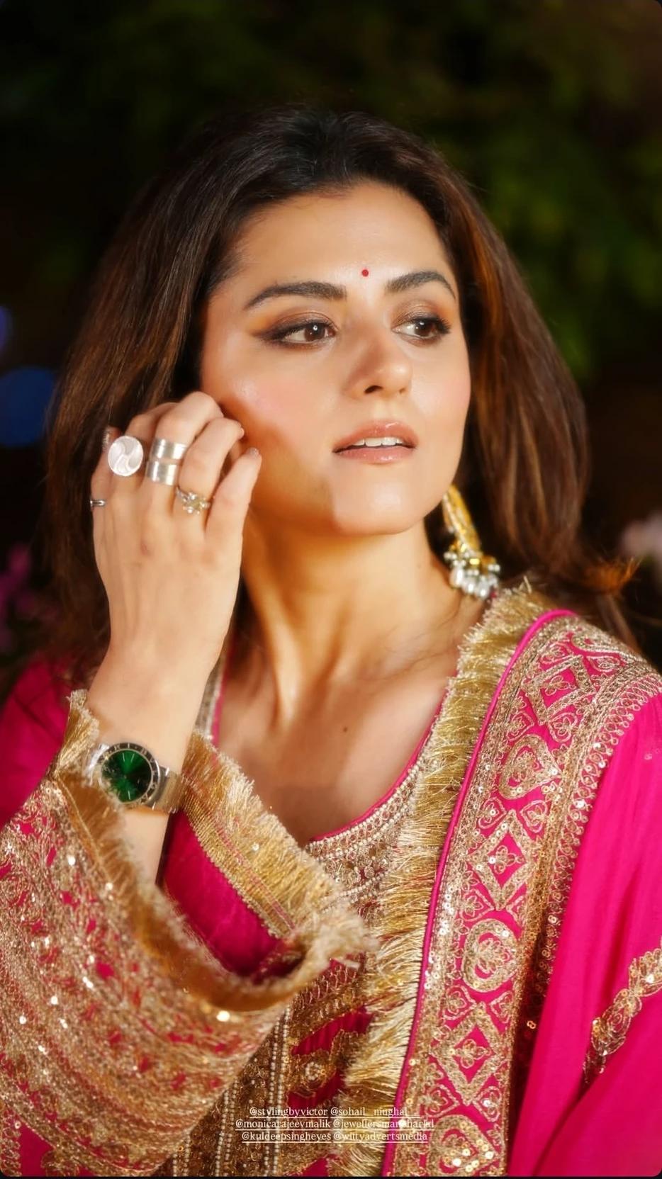 Ridhi (indian married woman) thumbnail