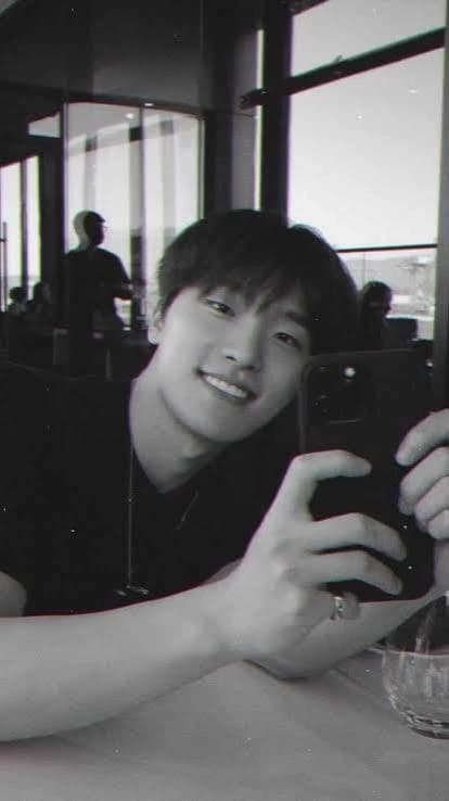 Dino (Lee Chan) thumbnail