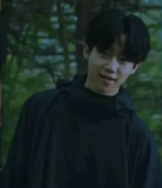 Park Ji-Bin thumbnail