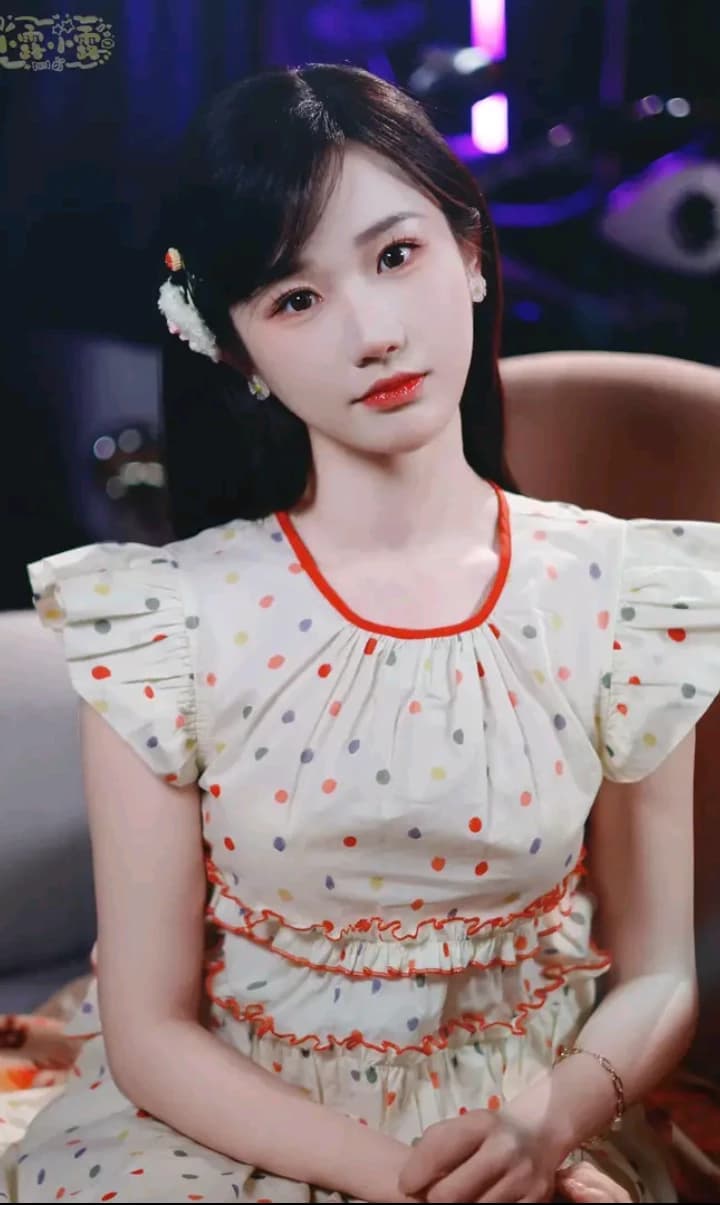 Zhang Jinyi thumbnail