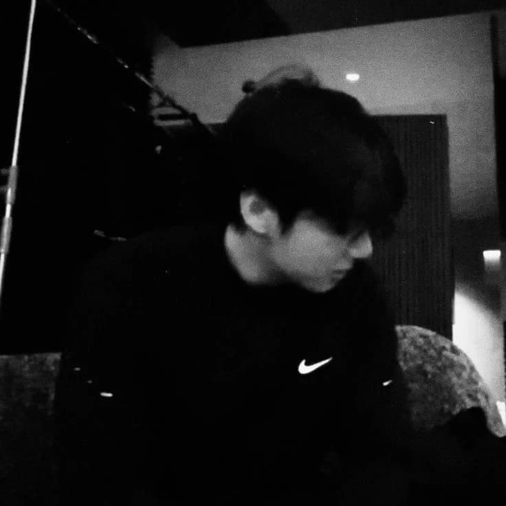 Jeon Jungkook thumbnail