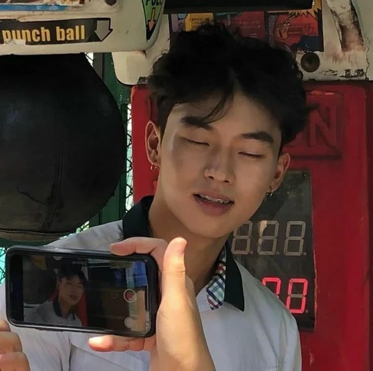 AH ` thumbnail
