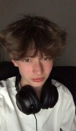 Noah | Most popular in high school thumbnail