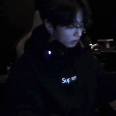 Jeon Jungkook thumbnail