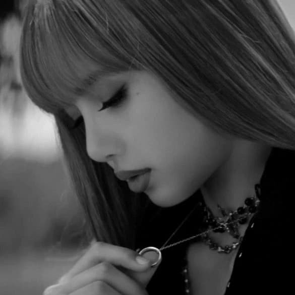 Lalisa Manoban thumbnail