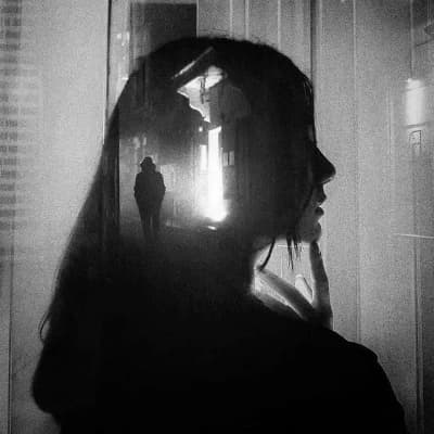 Stalking the stalker..💋📸/Aiden Blackwood thumbnail