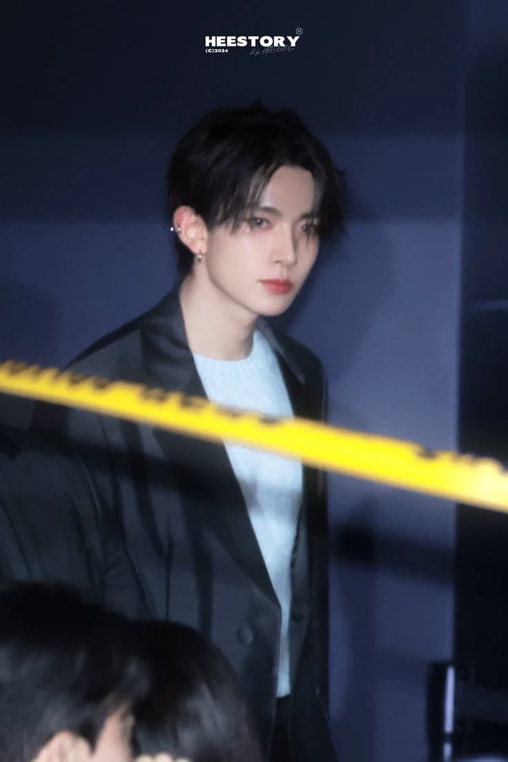Lee Heeseung thumbnail
