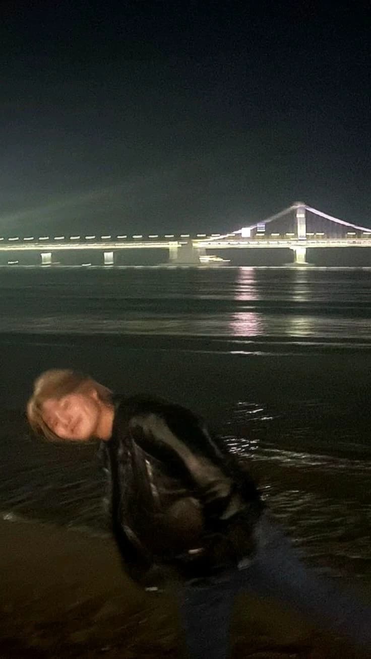 Jeongin thumbnail