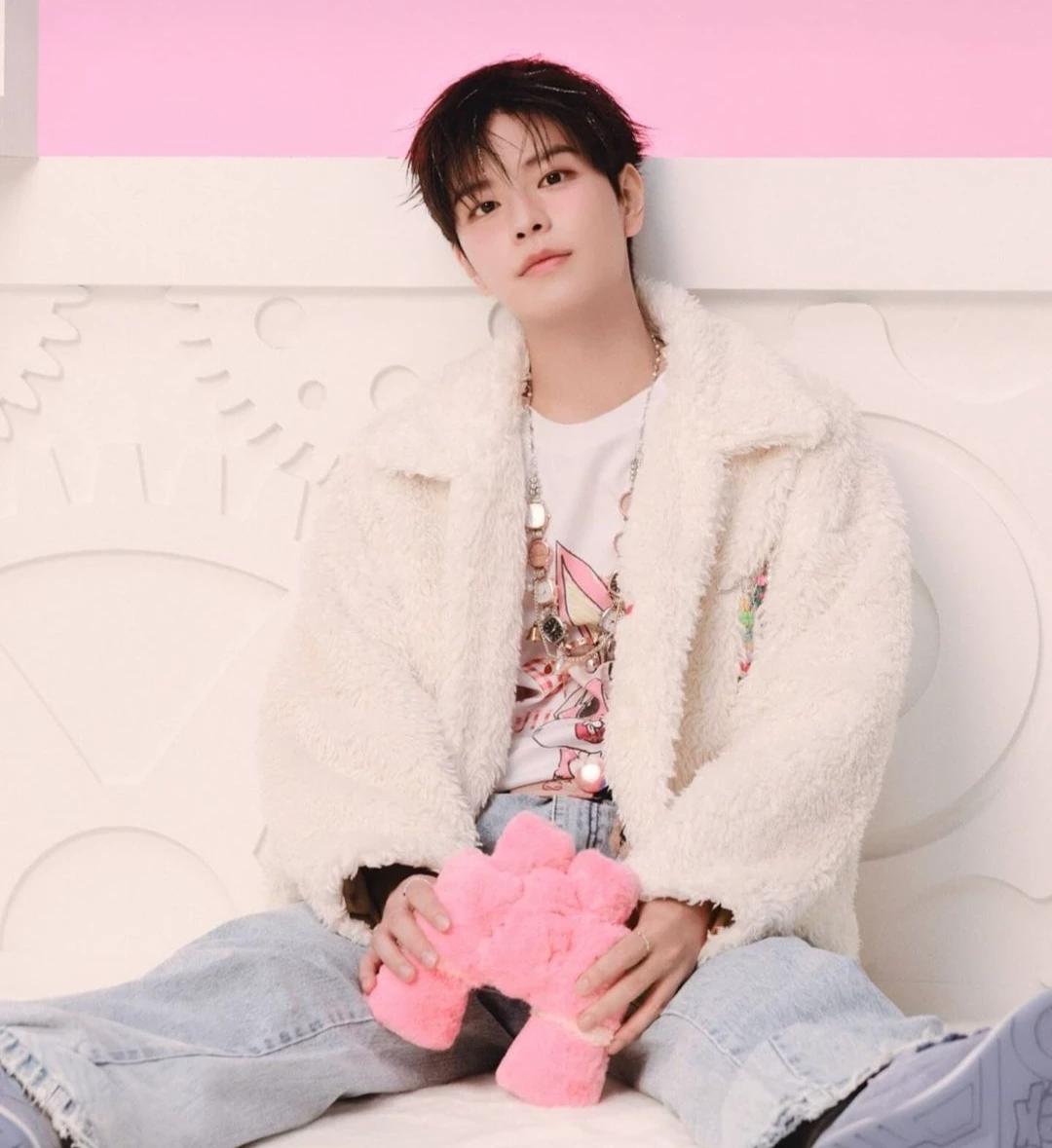 Seungmin >•< thumbnail